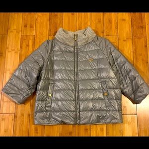 New Liu jo women coat, color grey, size (S) , with no tag.